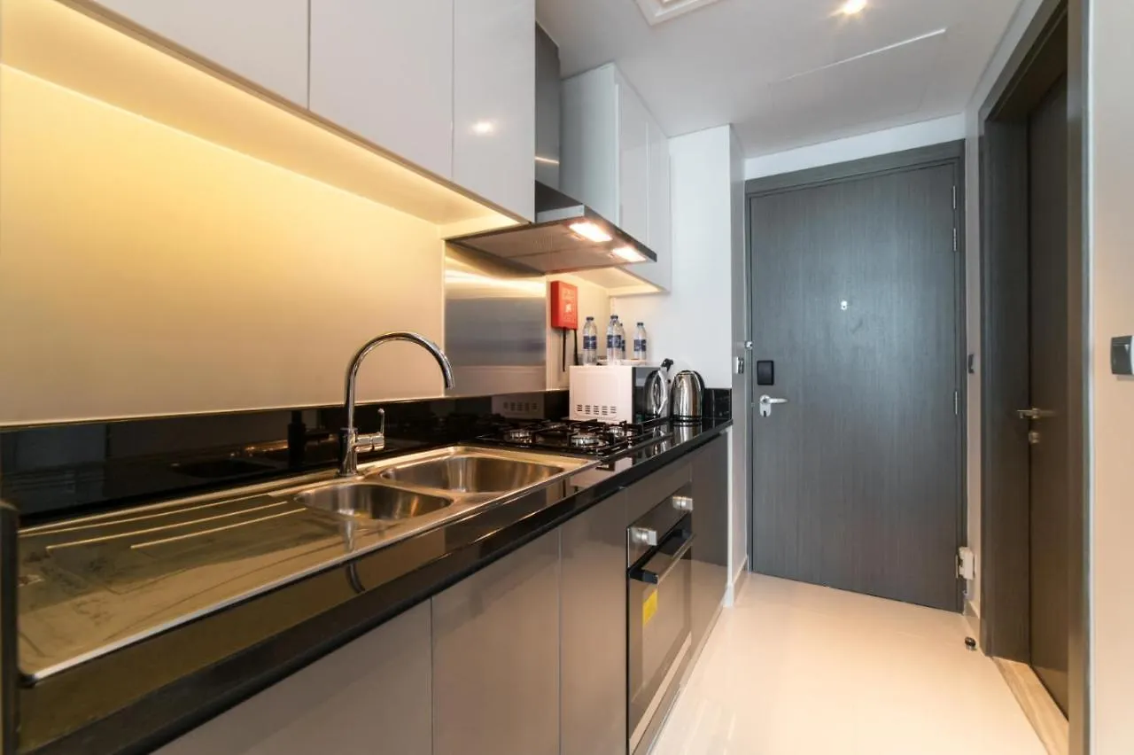 Vacay Lettings - Waterfront Studio With Great Dubai Canal View Apartment