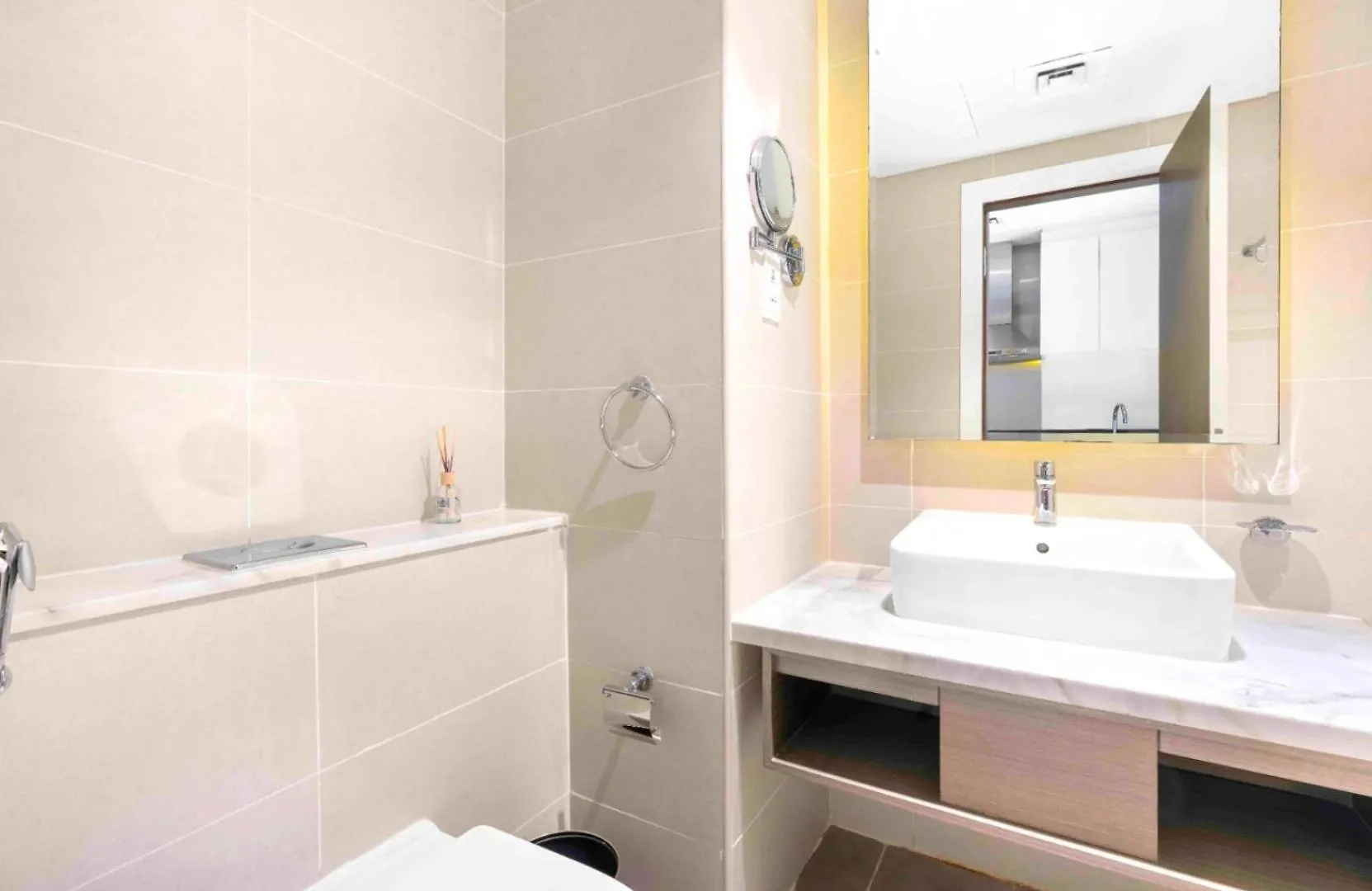 Vacay Lettings - Waterfront Studio With Great Dubai Canal View United Arab Emirates